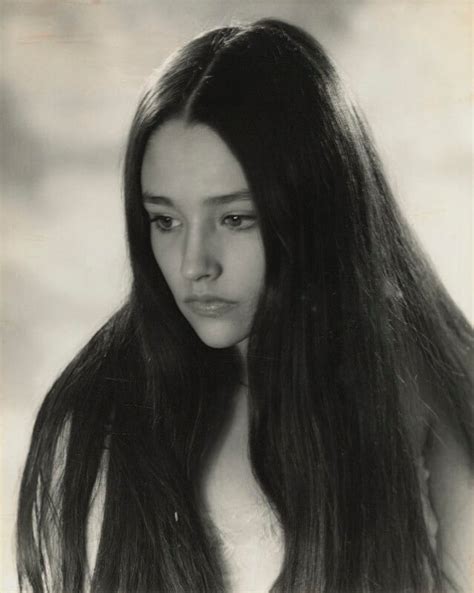 olivia hussey nue|Olivia Hussey Nude – Pics and Videos 